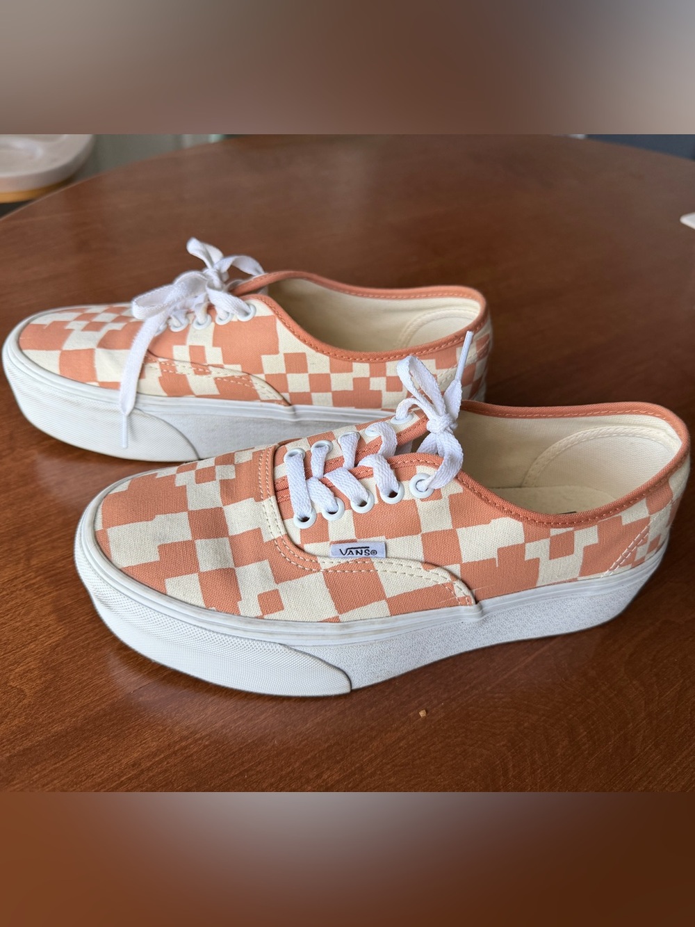 Vans Checkerboard Canvas Low Top Sneakers - Peach & White